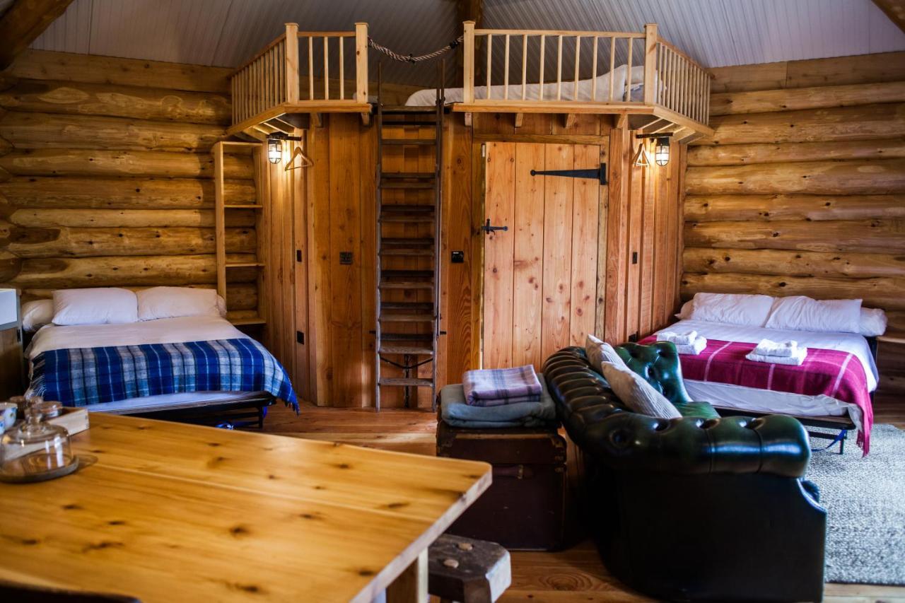 Villa Coed Y Marchog Woodland Retreat Hereford Exterior foto